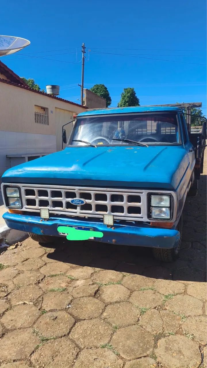 F2000 ano 1981 só 60 mil - Foto 3