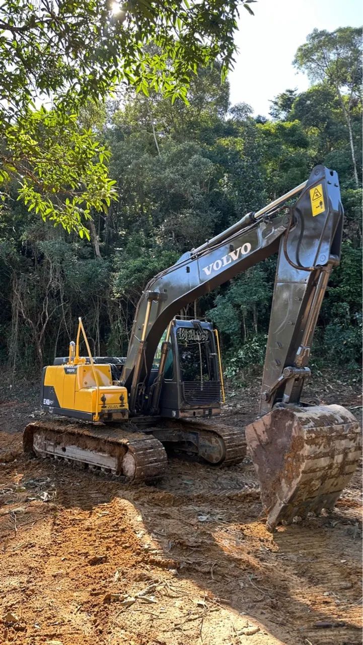 Escavadeira Volvo 140  - Foto 4