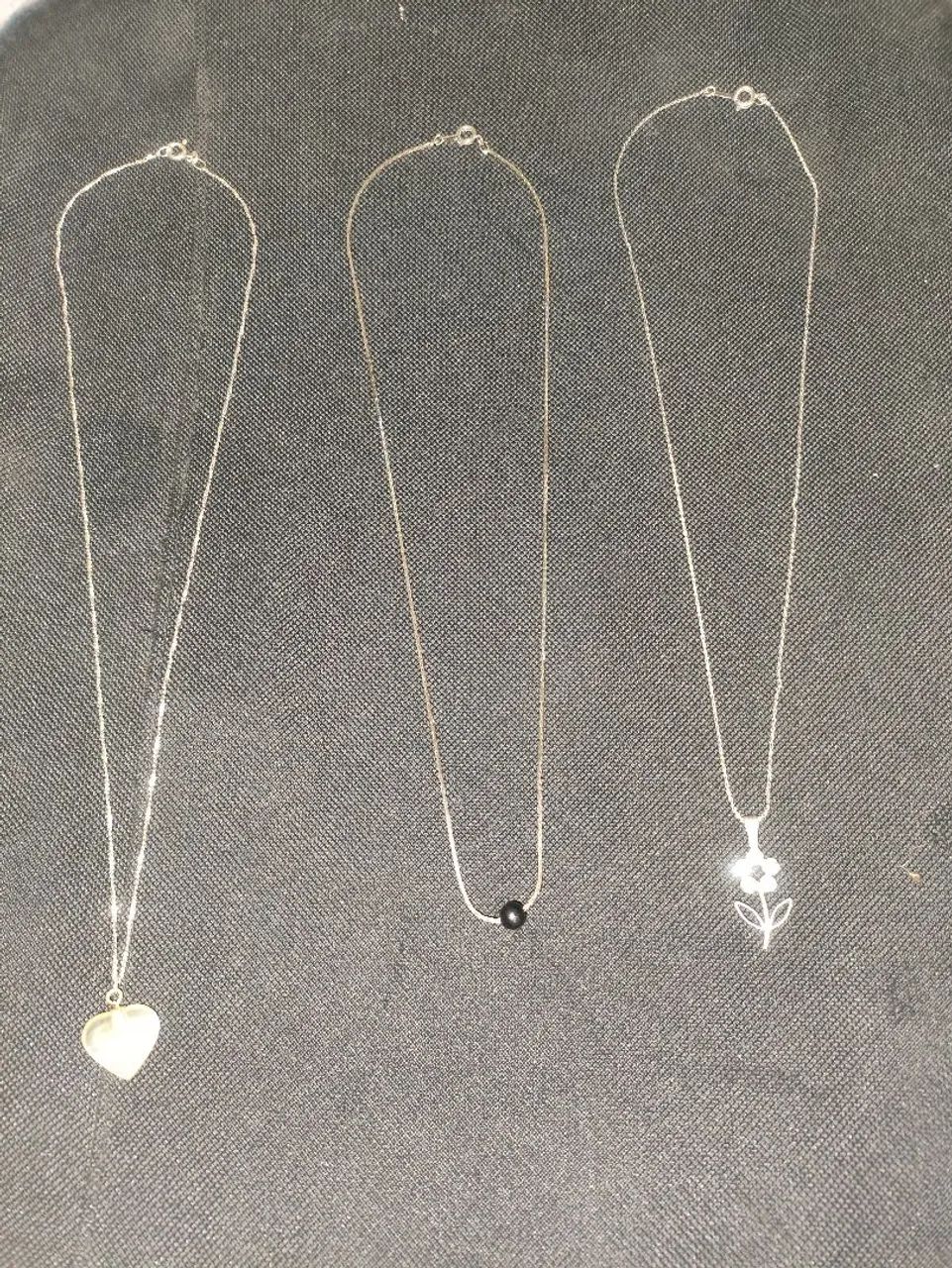 3 Colares de Prata Finos