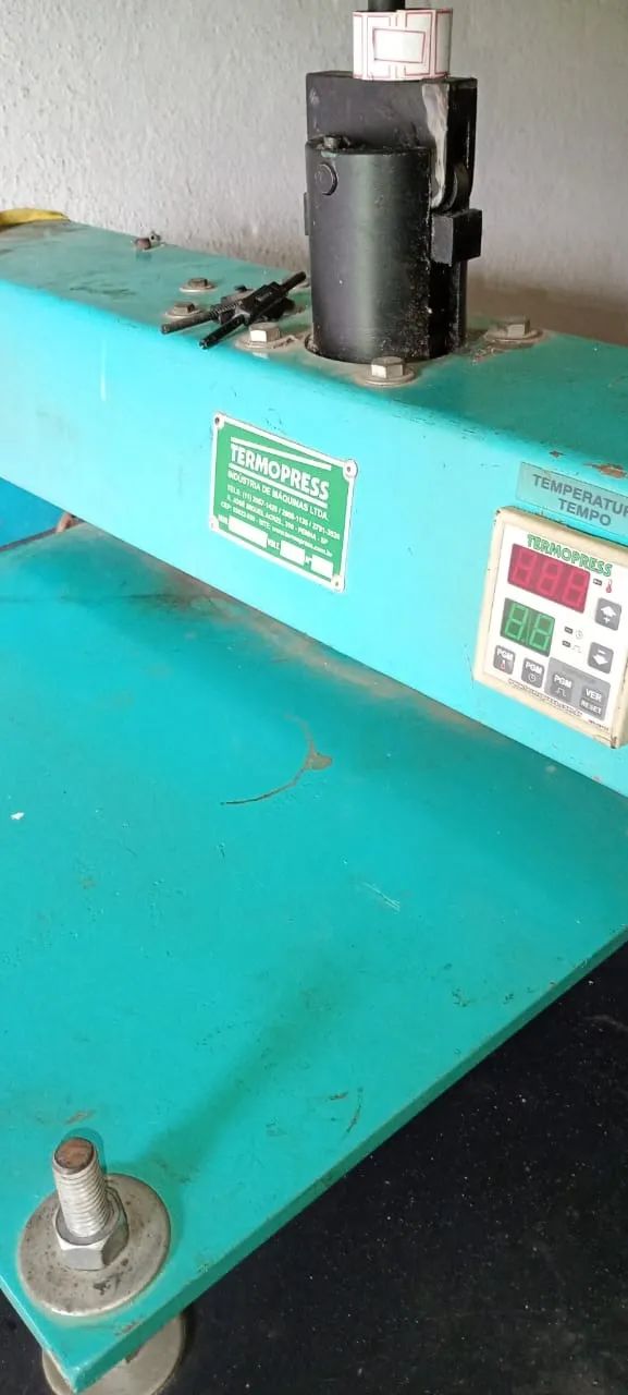 Prensa Térmica para Camisetas 1,0x0,70M