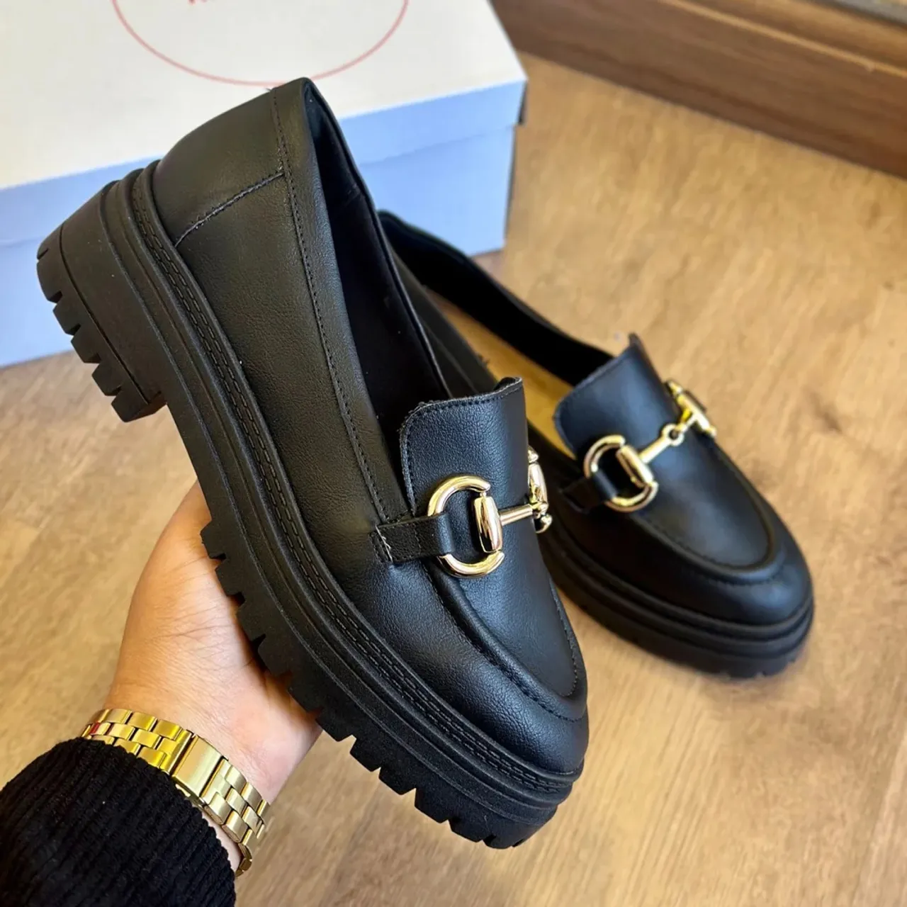 Mocassim feminino