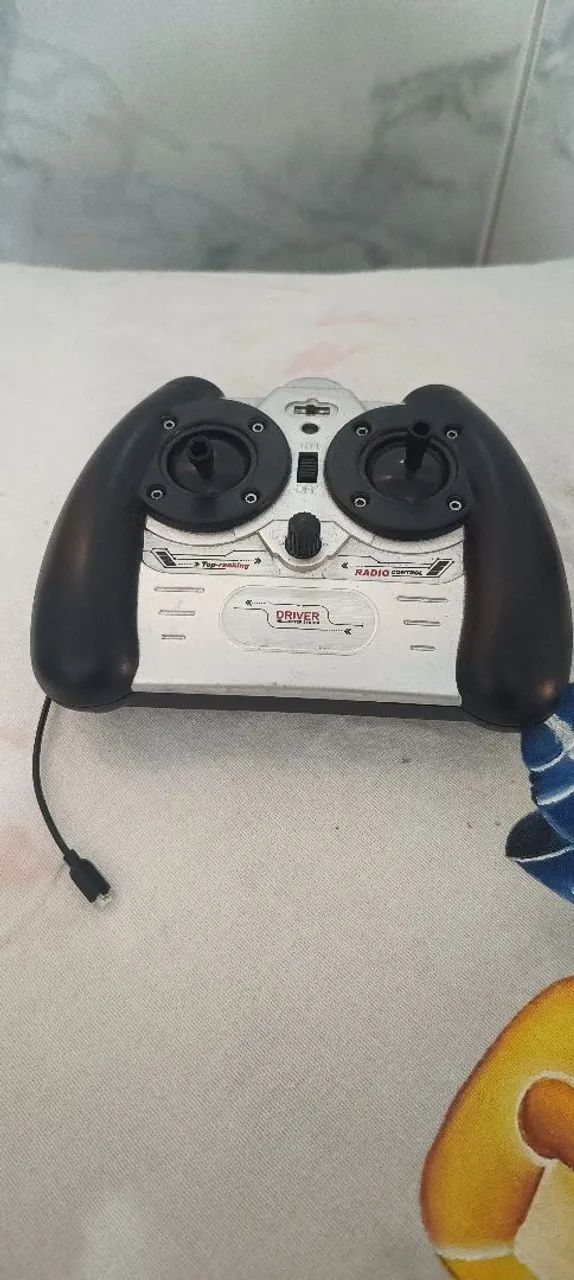 Helicóptero de brinquedo - Foto 2