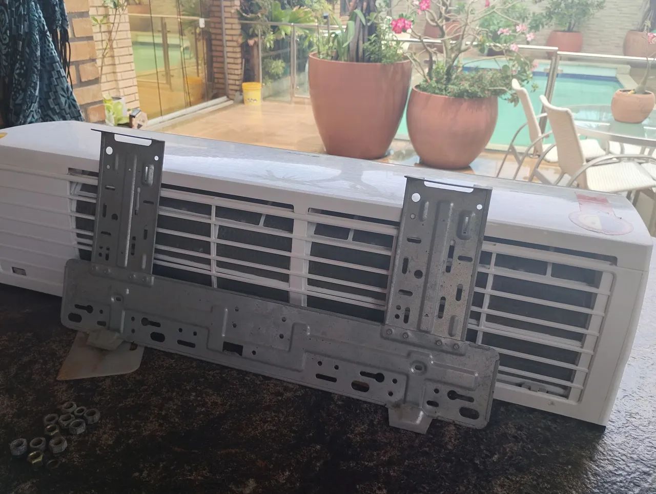 VENDO UM EVAPORADOR INVERTER,127 vts 12 BTUS  - Foto 6