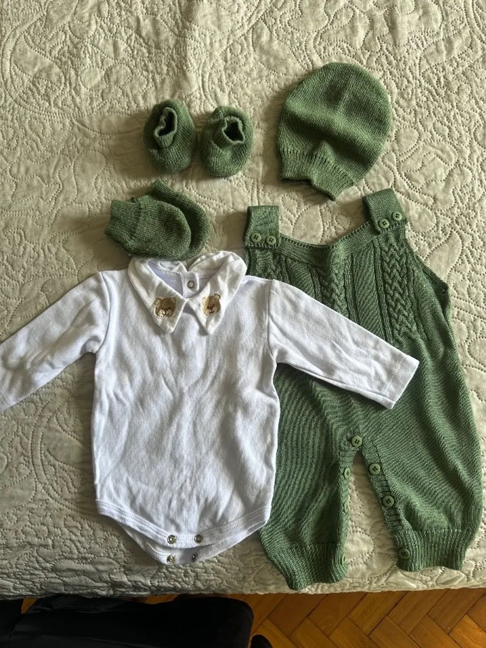 Conjunto Saída Maternidade Verde