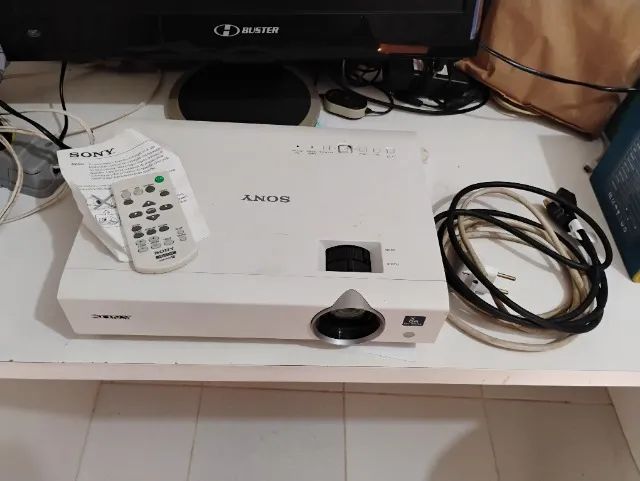 ABAIXEI! Projetor SONY VPL-DX140B - defeito em uma cor