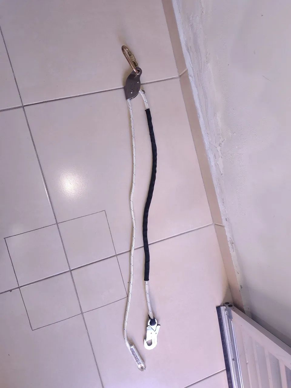 Conjunto EPI cinto paraquedista com trava quedas e talabarte  - Foto 4