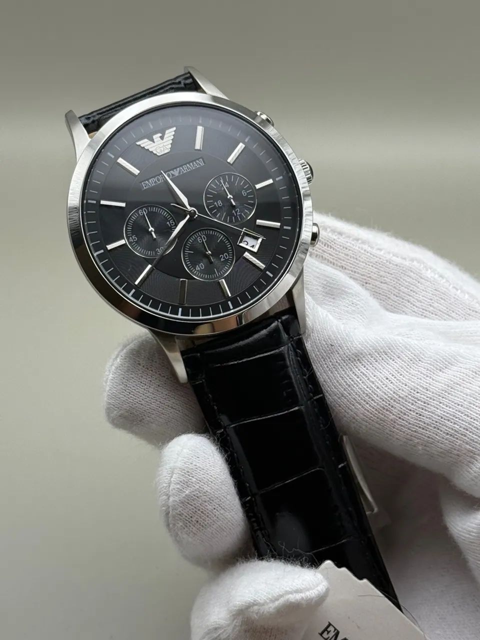 Relógio Emporio Armani Clássico Masculino - Pulseira Couro Preto