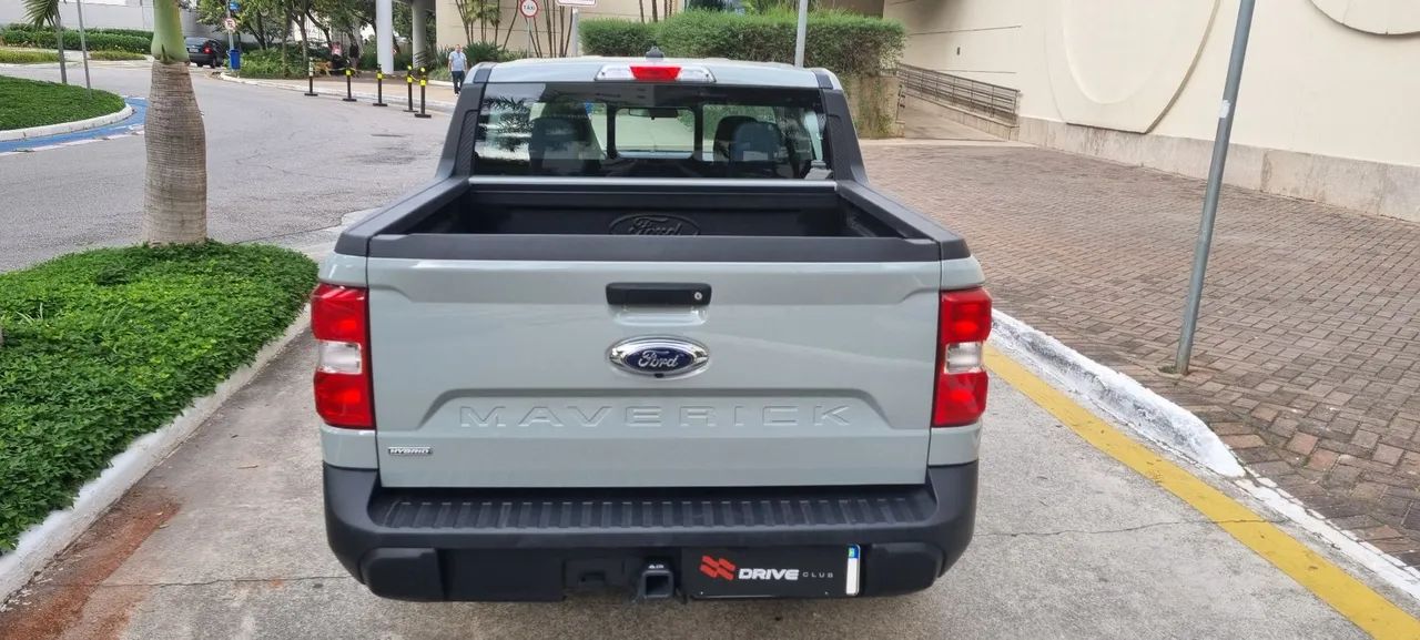 MAVERIK HYBRID 2.5 2023 COM APENA 6.500 KM - Foto 5