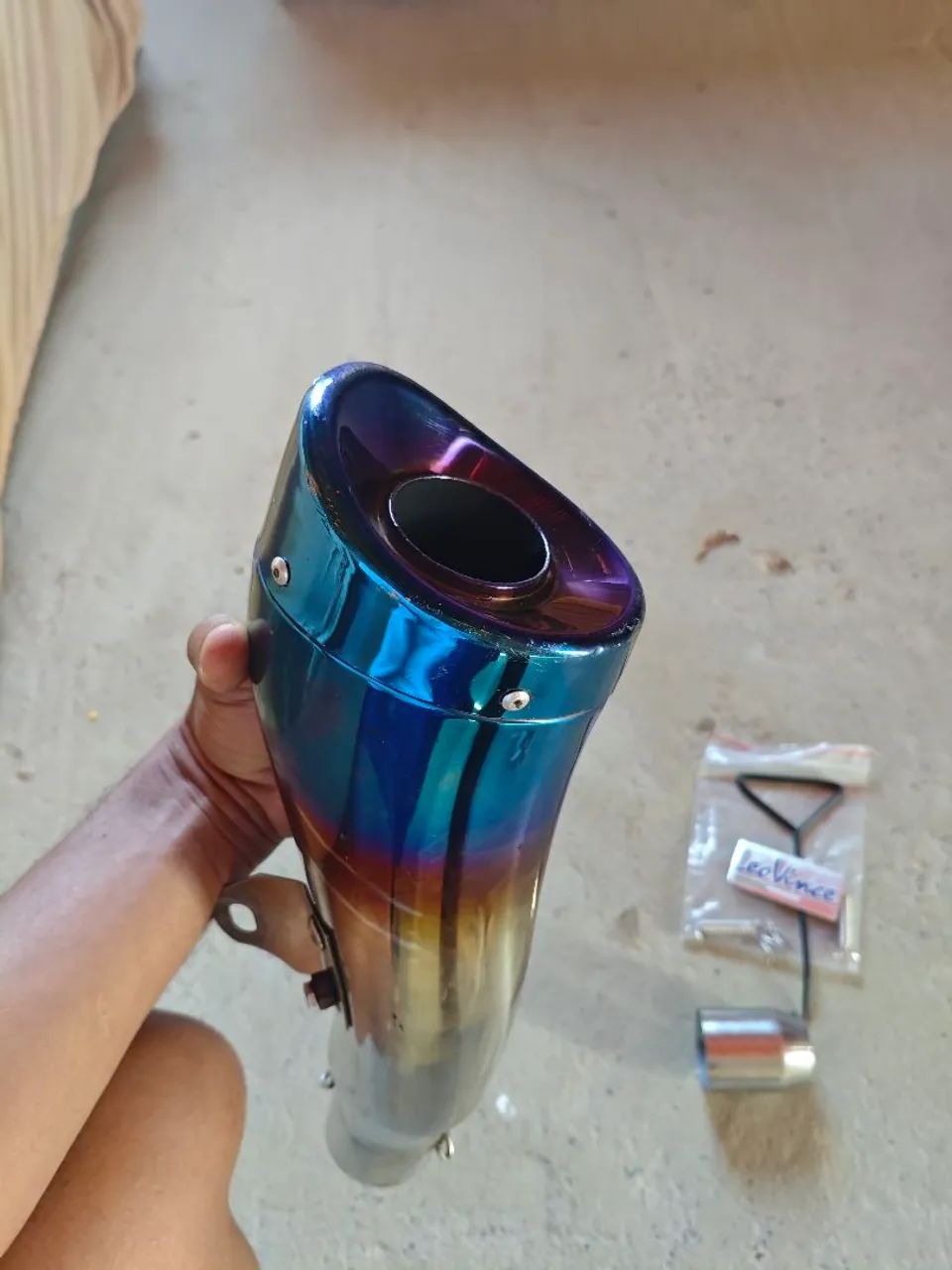 Escape Leo Vince universal 51mm - Foto 3