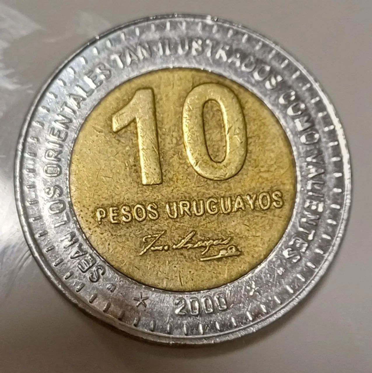 Moeda de 10 Pesos Uruguaio - José Artigas - Foto 2