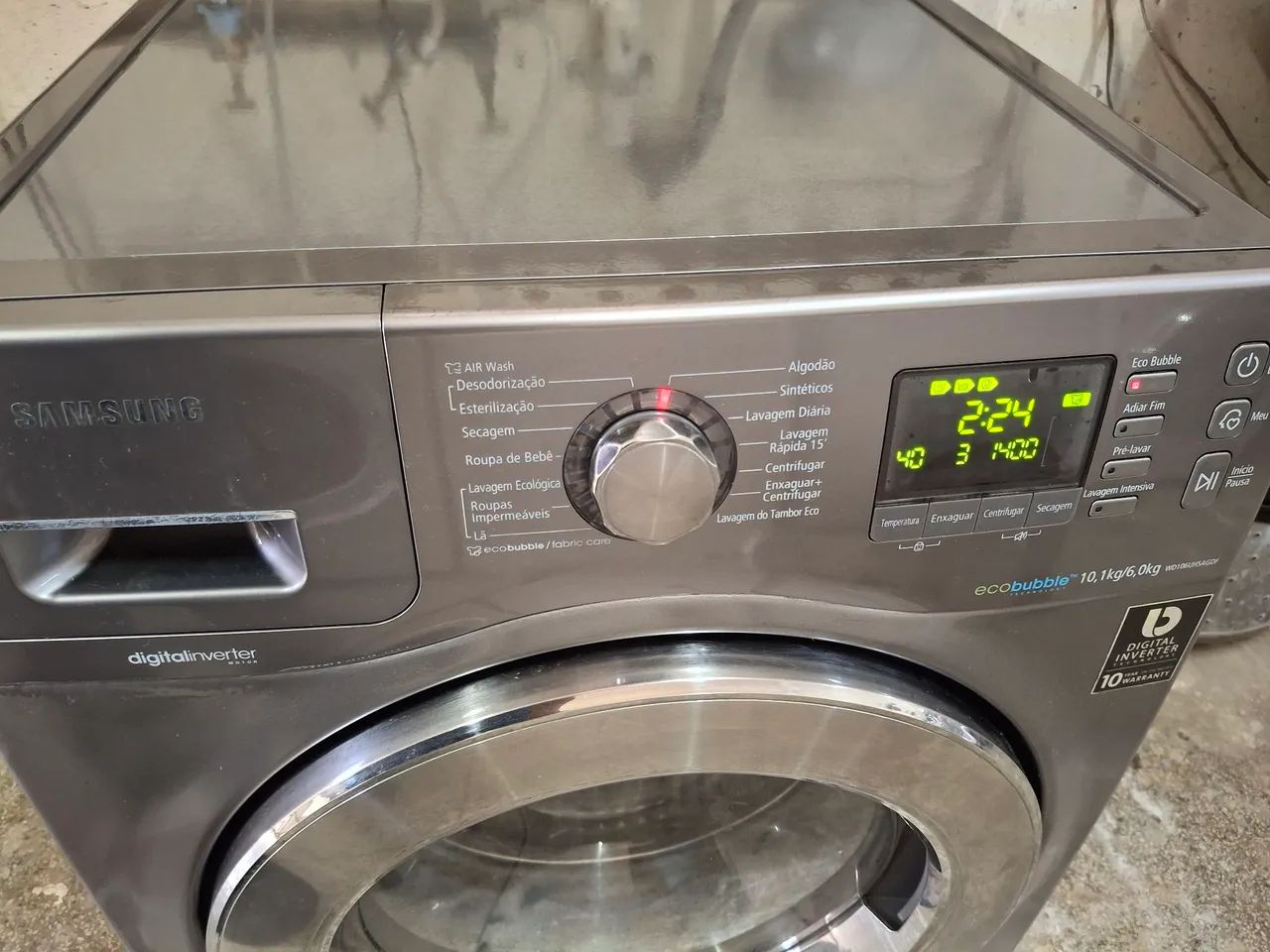 Lava e seca 220v semi nova  - Foto 2
