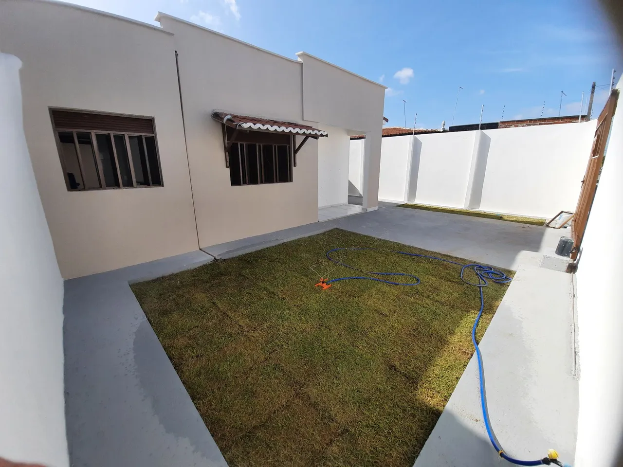 Casa 3/4 em Cajupiranga com piscina