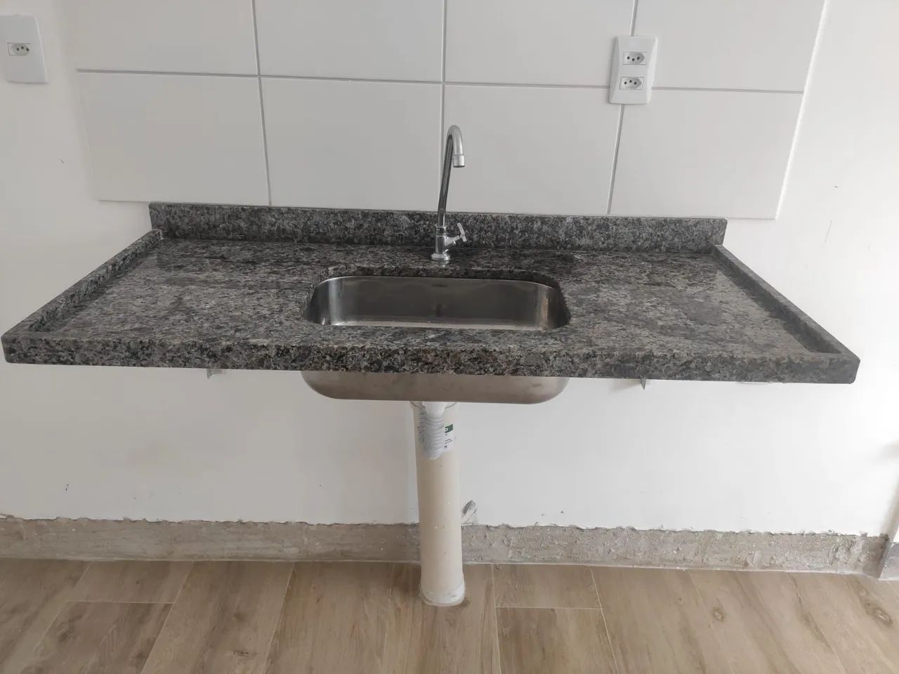 Cuba de cozinha em granito