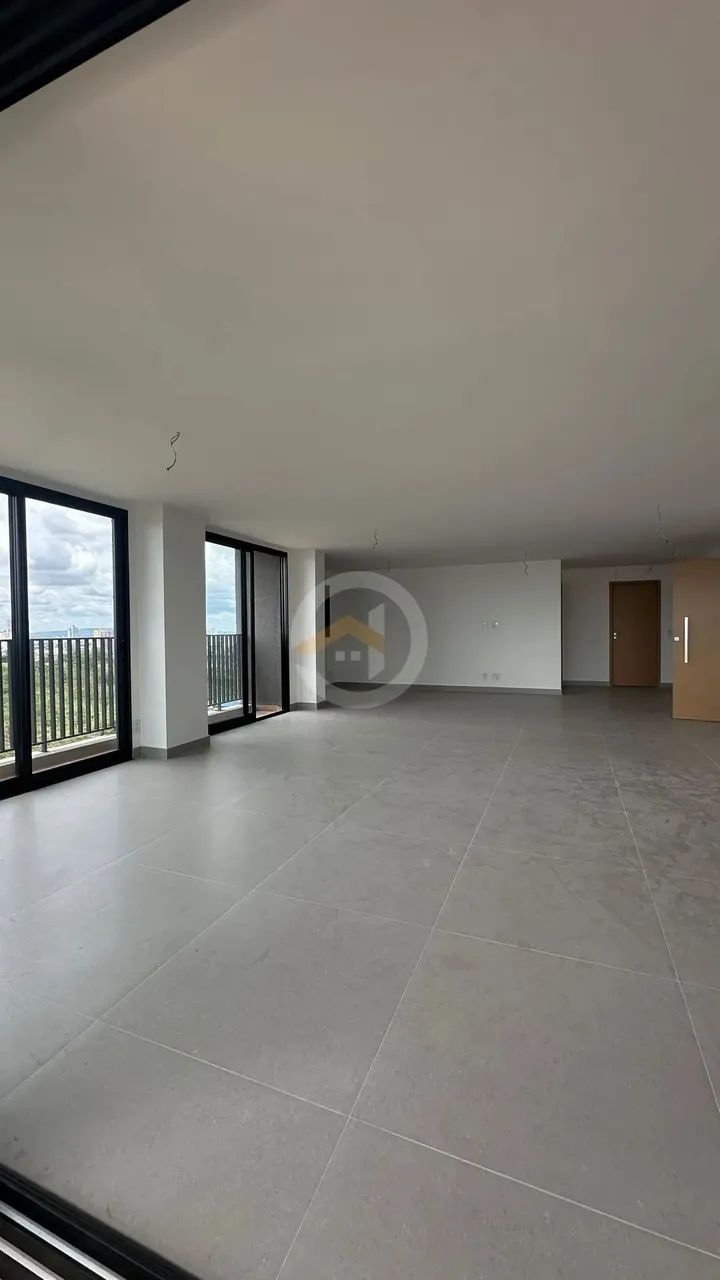 Apartamento 3 suites com varanda e vista definitava