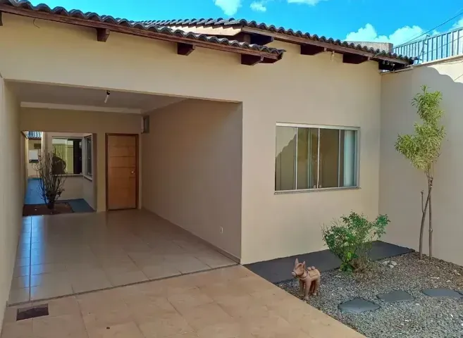 CASA BEM LOCALIZADA