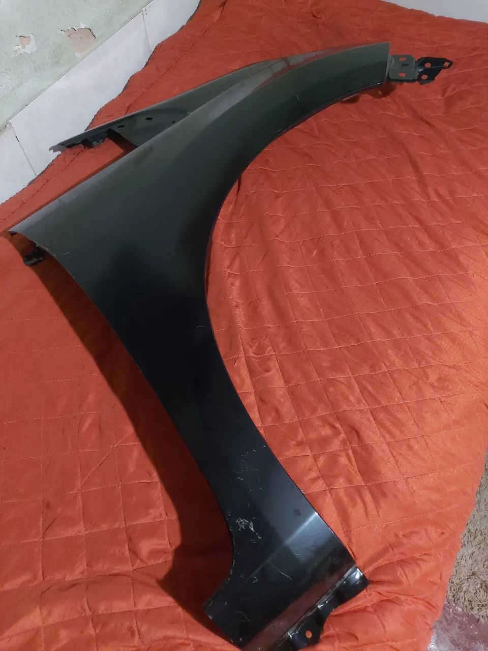 Paralama Dianteiro Direito sem furo Honda Fit 2013/2014 Preto