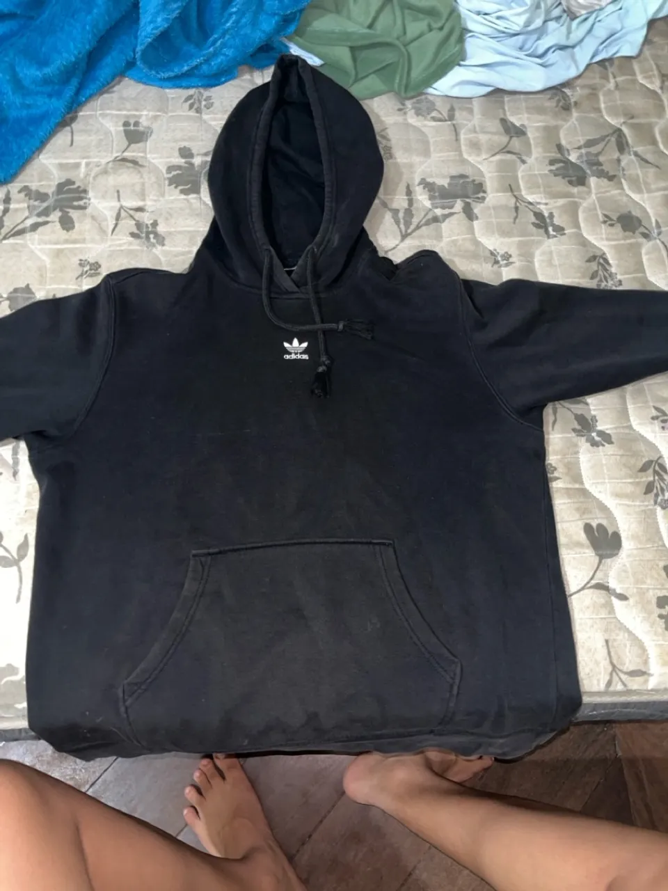 Moletom Adidas Original Preto(PREÇO NEGOCIÁVEL)