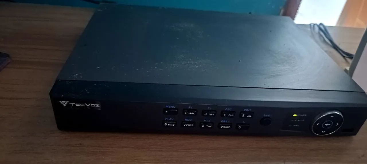 DVR com HD para 16 câmeras, vai de brinde duas câmeras simples. - Foto 3