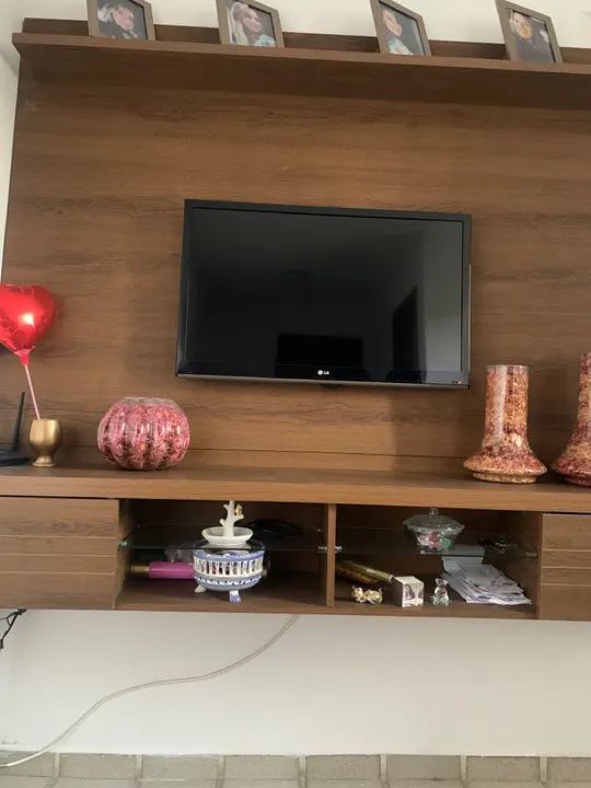 Rack para TV em madeira maciça - Foto 2