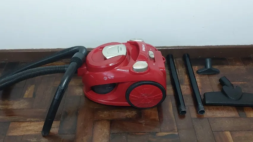 Aspirador de Pó 1800w Philco Smart Turbo 2,2L - Filtro hepa / 110v - ac. cartão