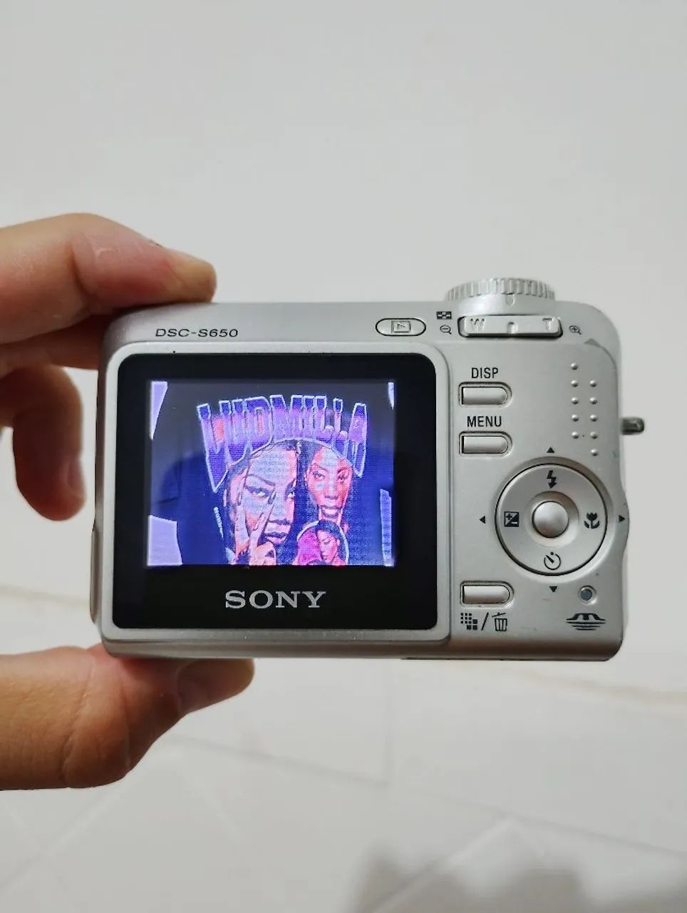 Camera Sony CyberShot dsc s 650 7.2 MP funcionando perfeitamente  - Foto 2