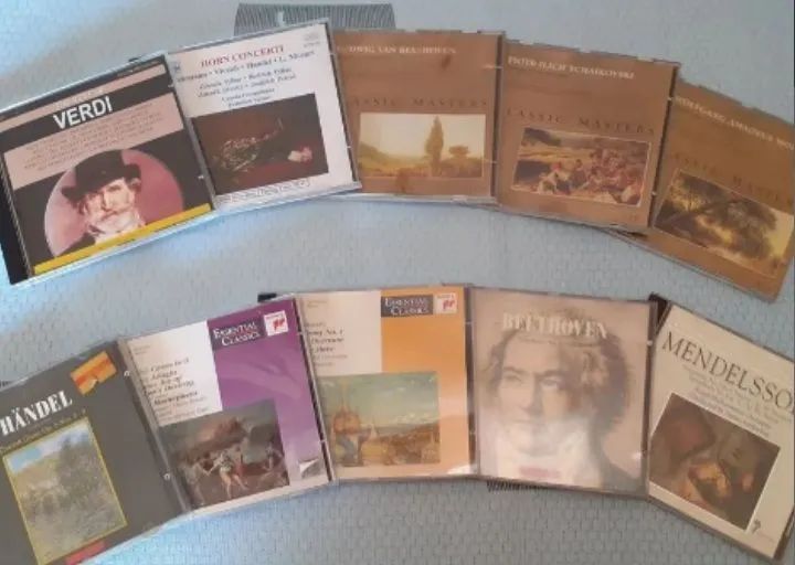 Kit 55 CDs  - Pop, Rock, Romântica, Clássica e MPB (Leia Descrição) - Foto 3
