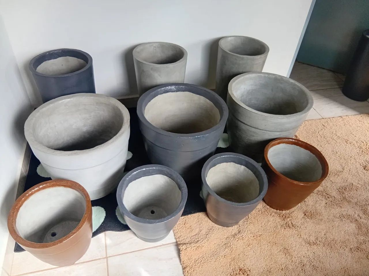 Vasos de plantas de cimento 