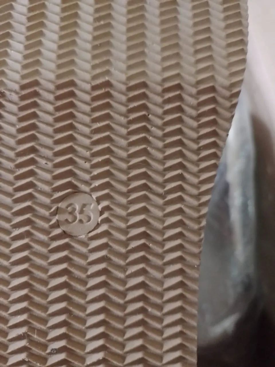 Caixa de tênis Nike - Foto 4