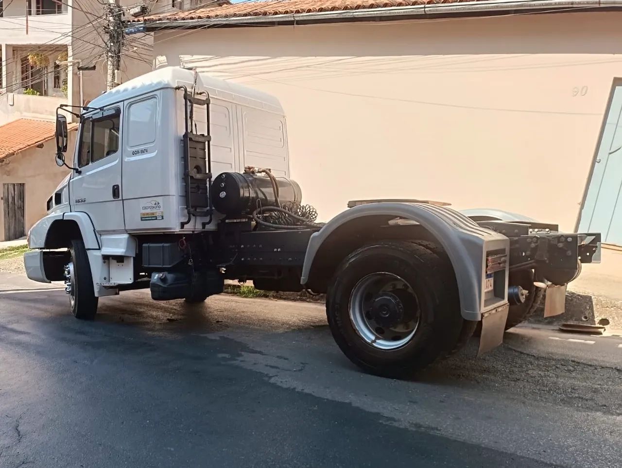 Caminhão Mercedes-Benz 1635 Ano 2019 R$130.000 + parcelas - Foto 4