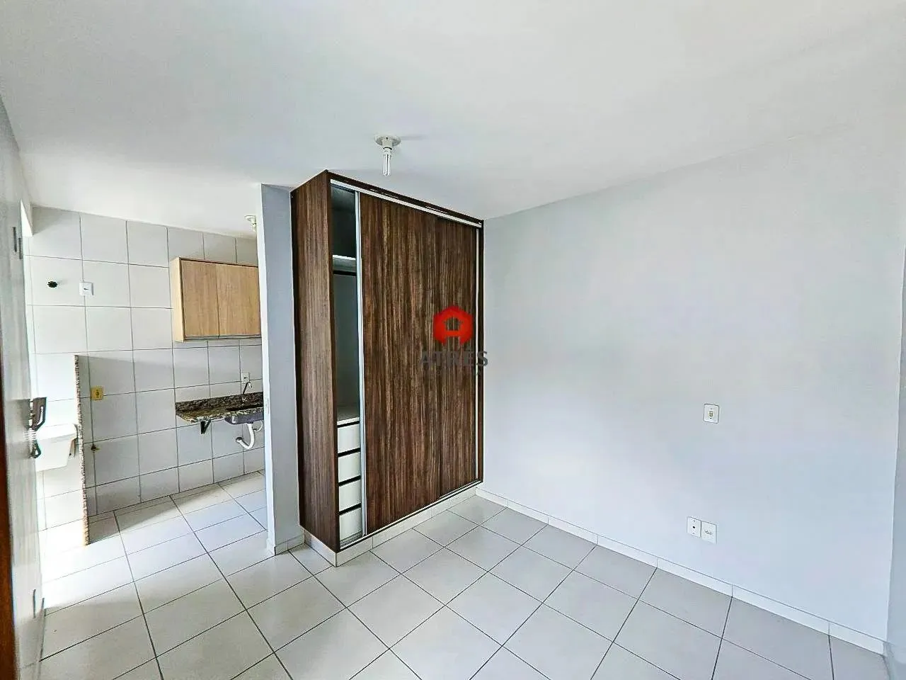 Studio para locação com 25m² localizado no Setor Leste Universitário.