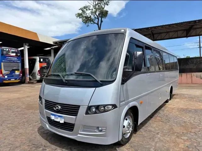 Vendo micro ônibus 2011(parcelo) - Foto 5