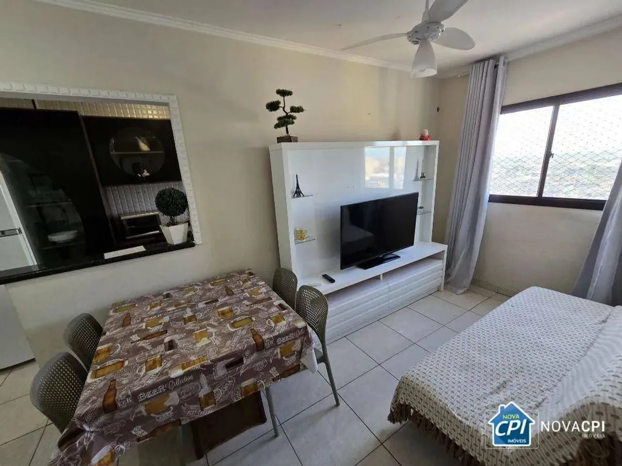 Apartamento com 2 Quartos para alugar na Vila Assunção - Praia Grande/SP