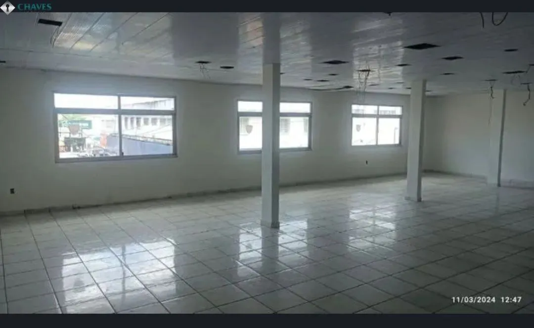Sala com 170m² - Laranjeiras - Serra/ES