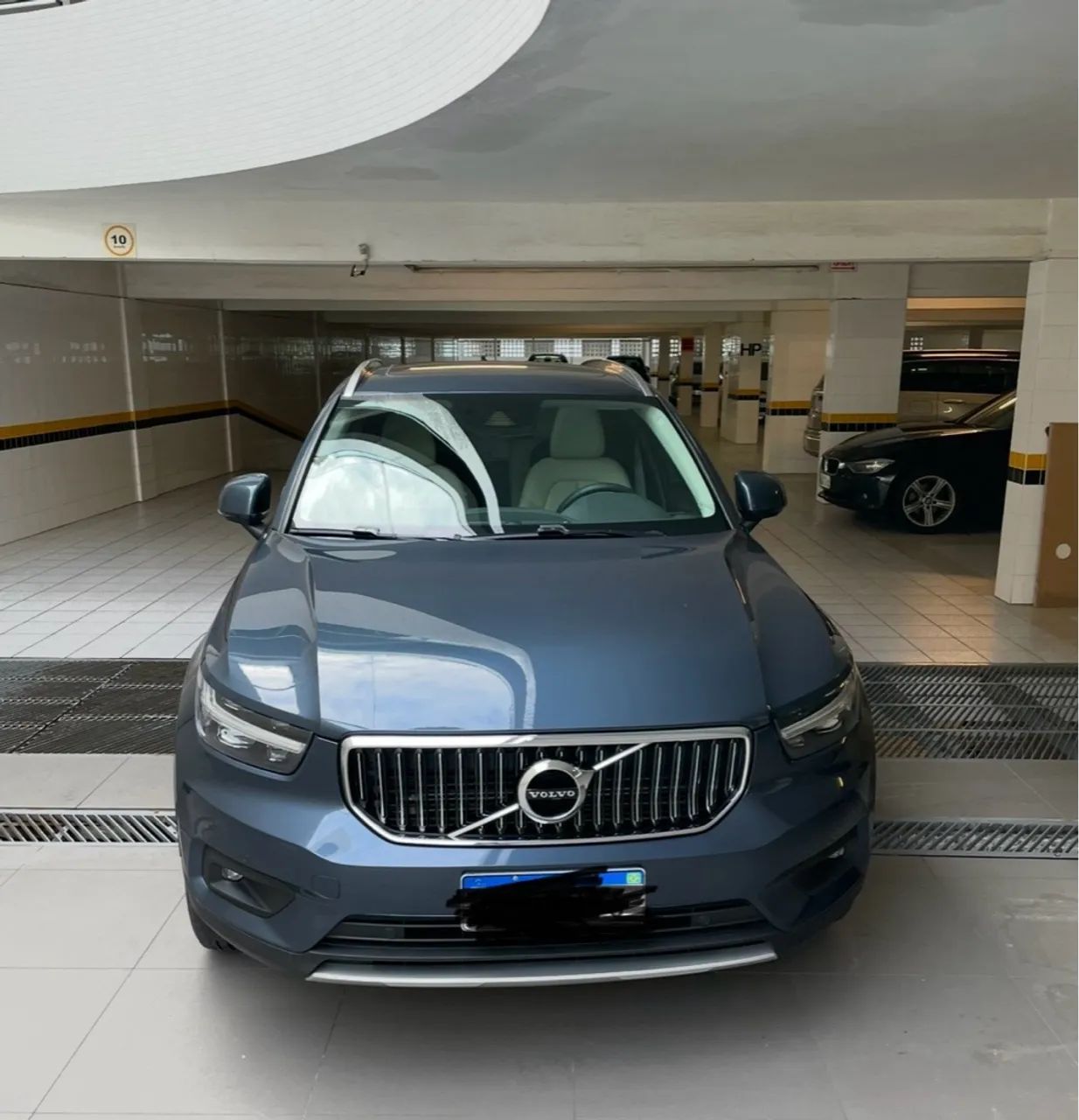 Vendo Volvo xc40 híbrido 2022 - Foto 2