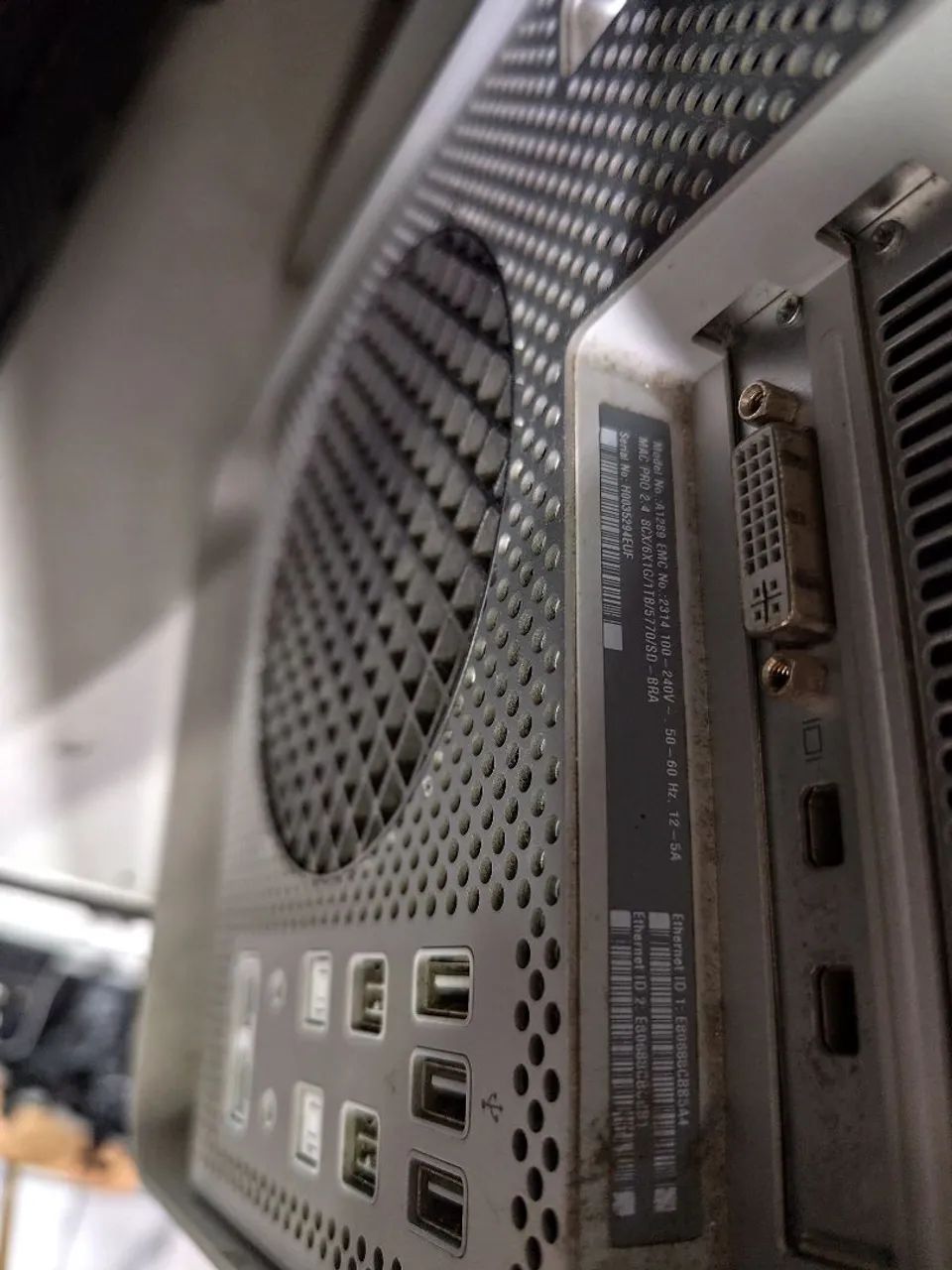 MAC PRO A1289 CARCAÇA  pra retirar peça  - Foto 3