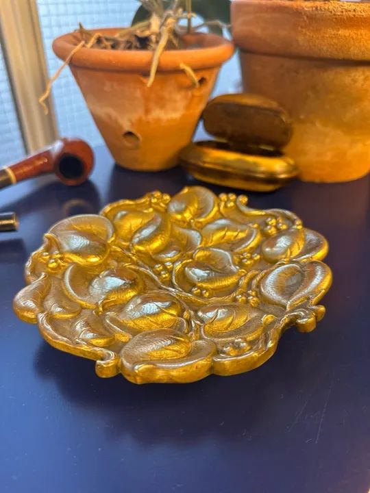 Cinzeiro em bronze maciço- Art Nouveau