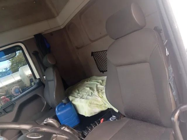 Vw 19-330, ano 2014, Pneus novos, Revisado. - Foto 7