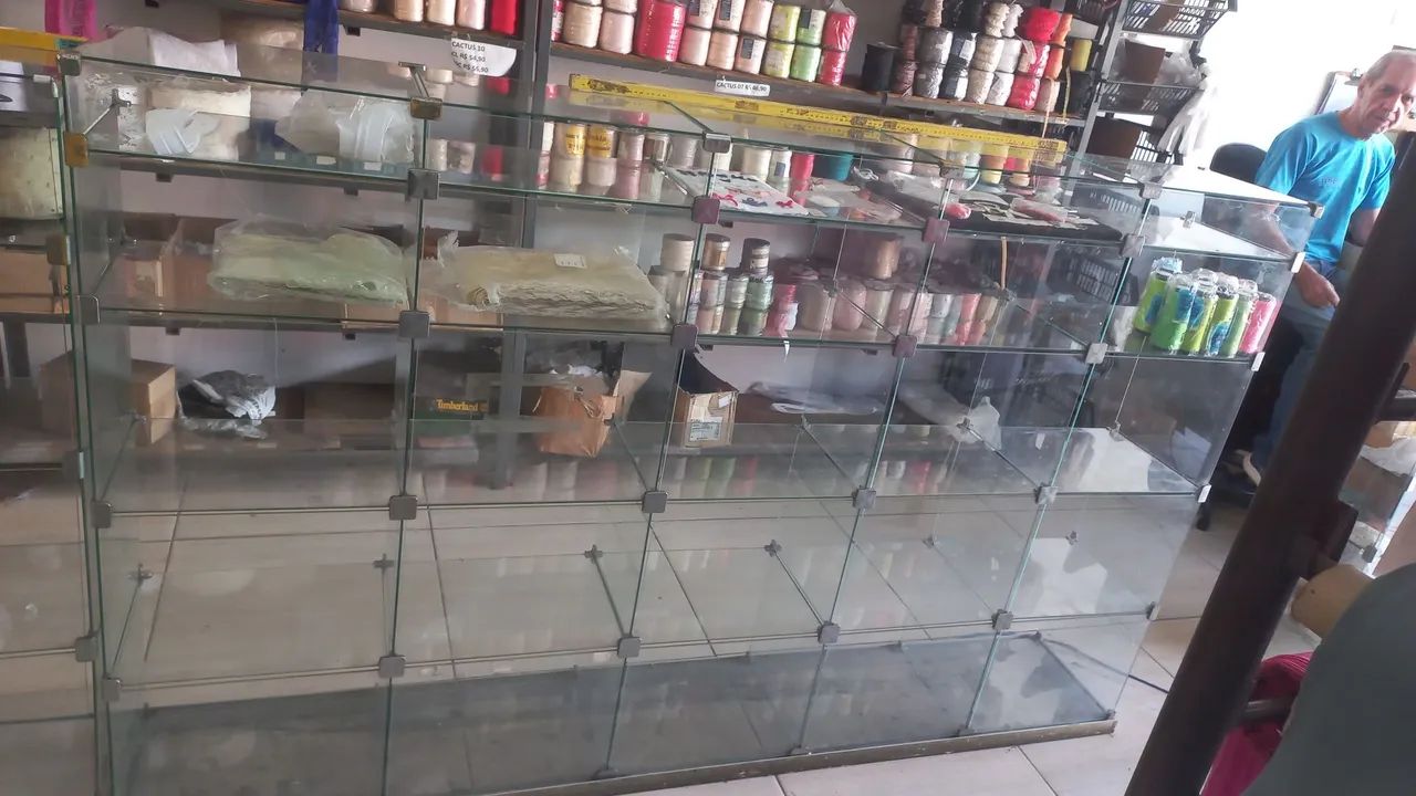 Balcão de vidro pra loja - Foto 3