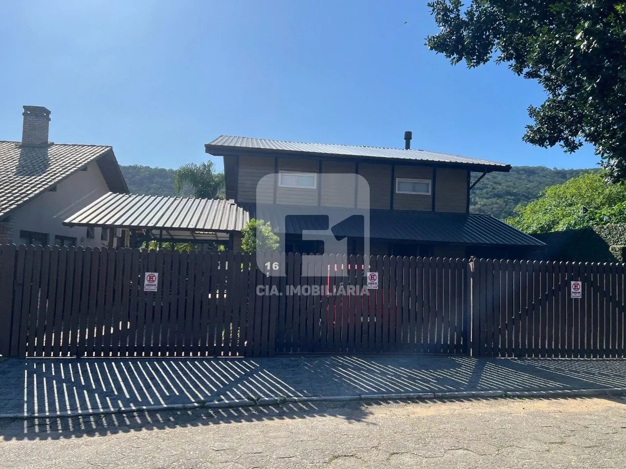 Casa de 2 dormitórios na Lagoa da Conceição - Foto 2