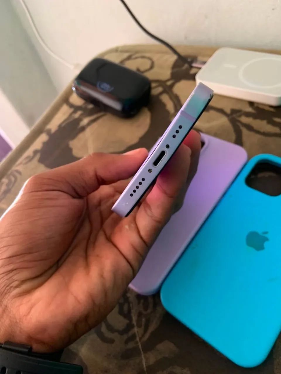 iPhone 12 normal Roxo ? - Leia a descrição  - Foto 2
