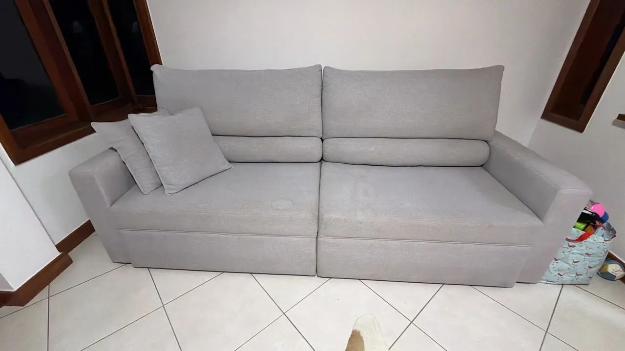Sofá retrátil luxo 
