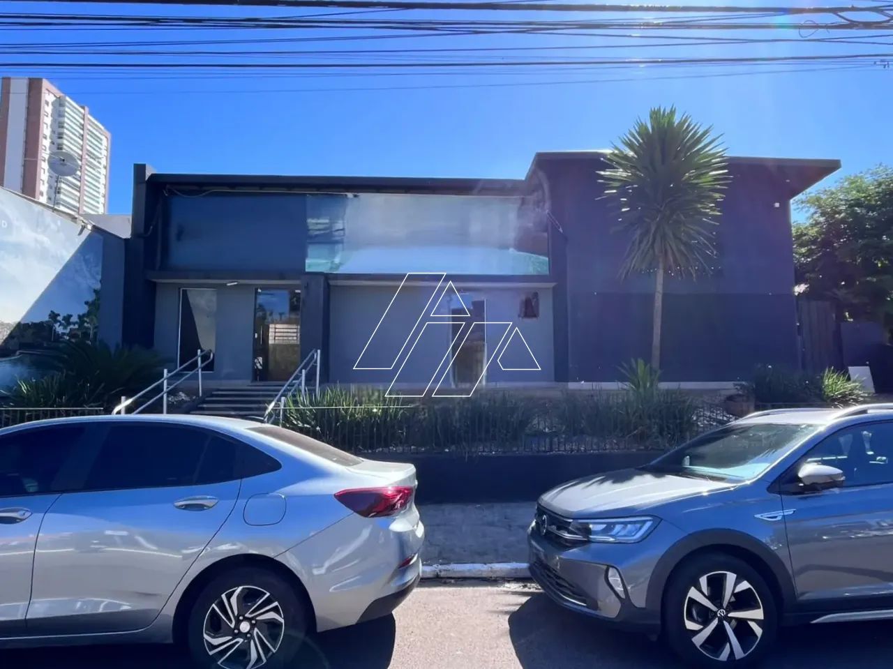 Casa Comercial com 4 Salas para Locação no Centro de Marília/SP