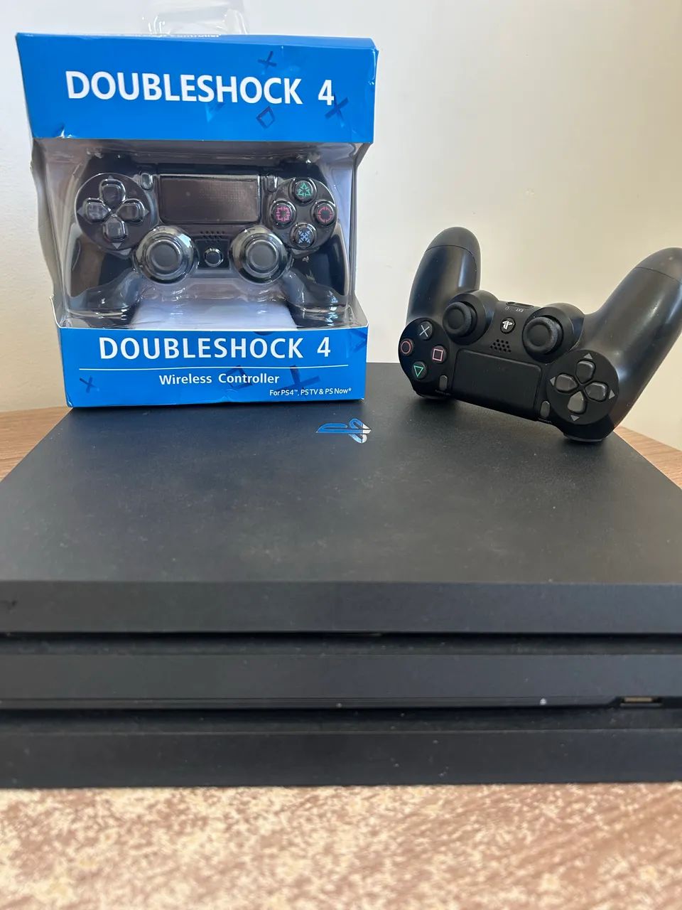 Ps4 Pro 1tb Desbloqueado  - Foto 2