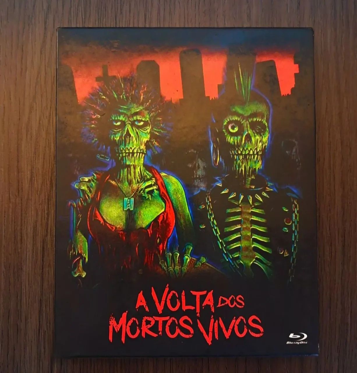 Blu-ray A volta dos mortos vivos c/poster