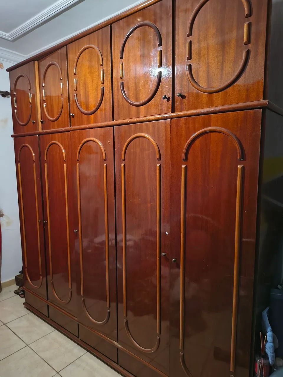 Guarda roupa de madeira  - Foto 3