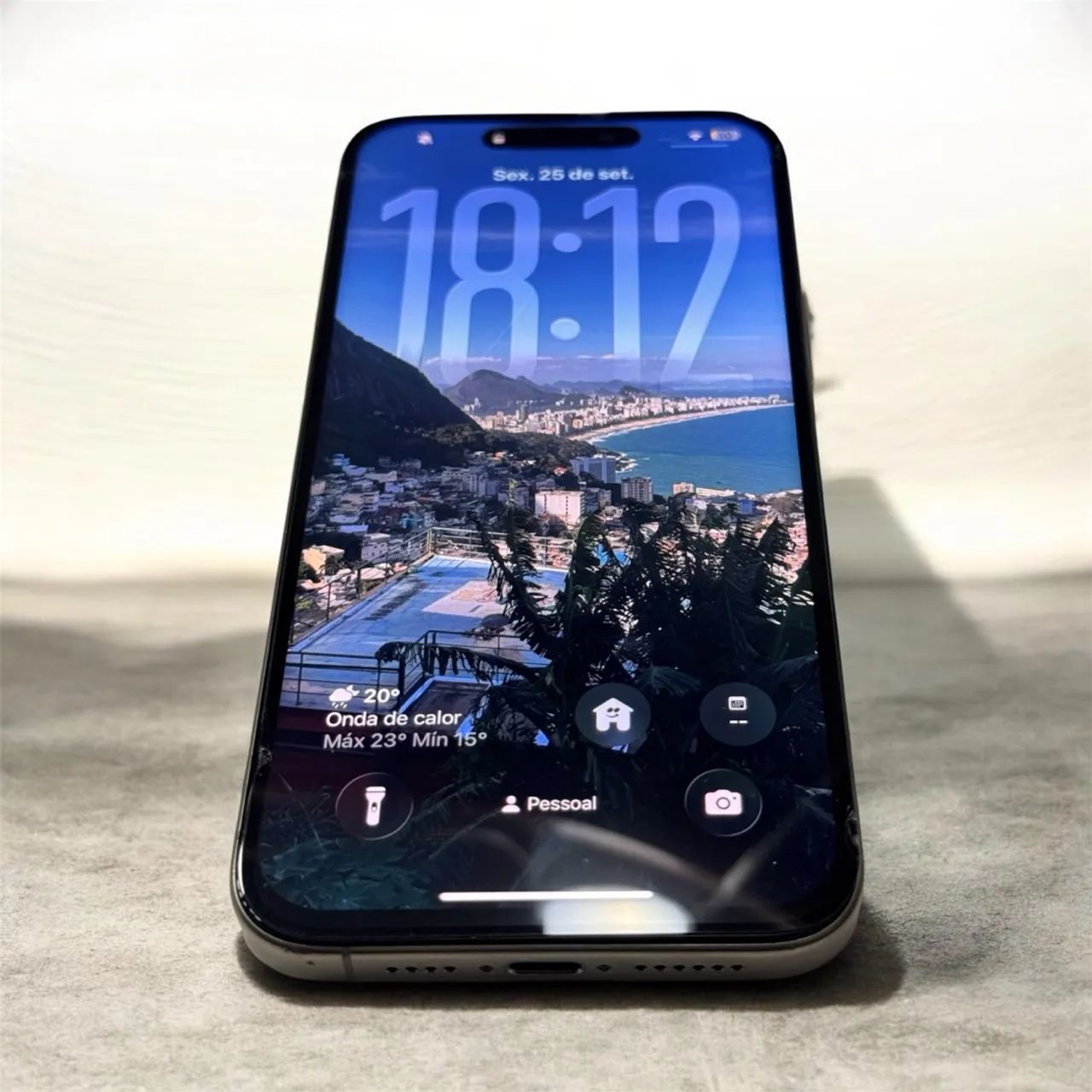 iPhone 15 pro max titânio 256GB 