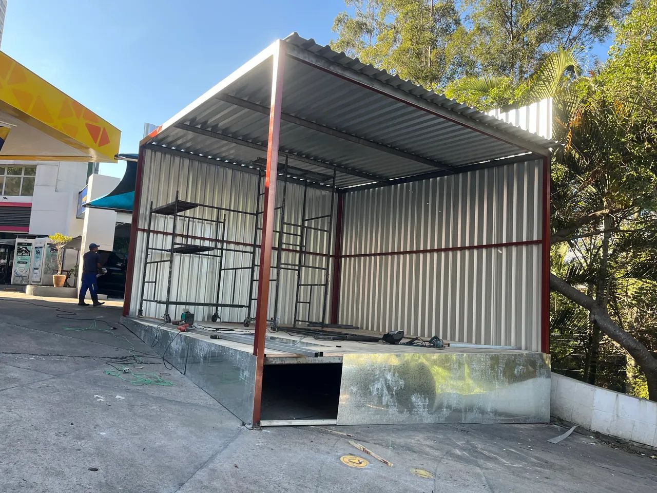 Empreiteiro,serralheiro e vinílico  - Foto 2