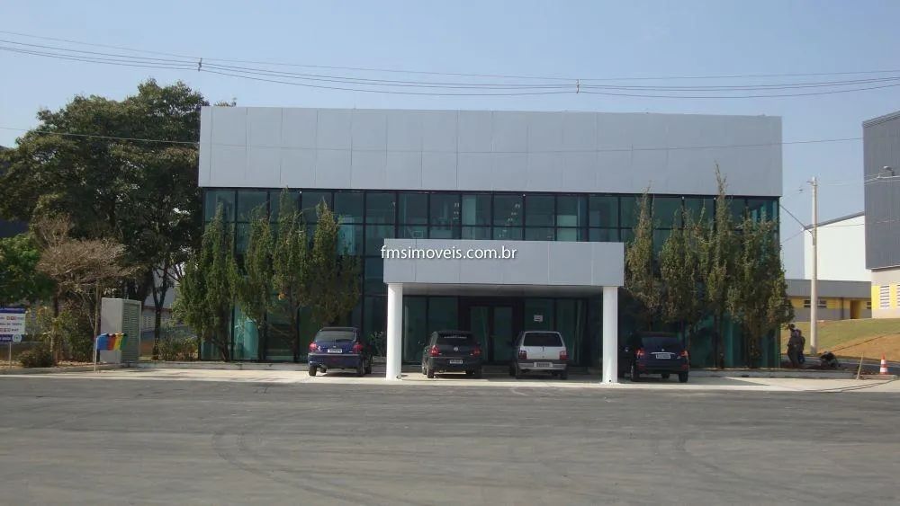 conjunto comercial com 808m² para alugar em Caçapava - SP