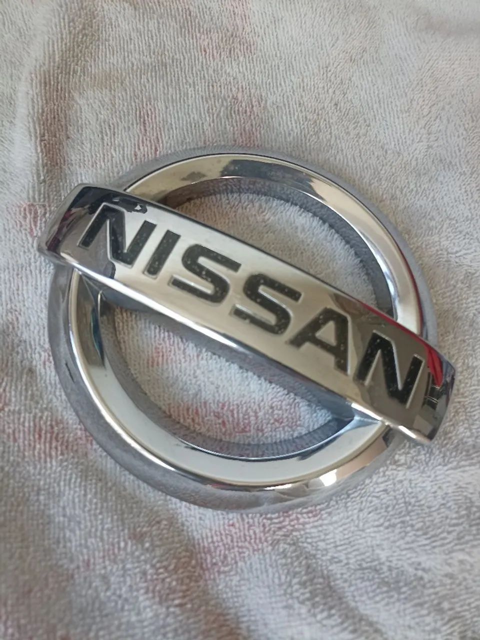 Logo emblema Nissan cromado original  - Foto 3