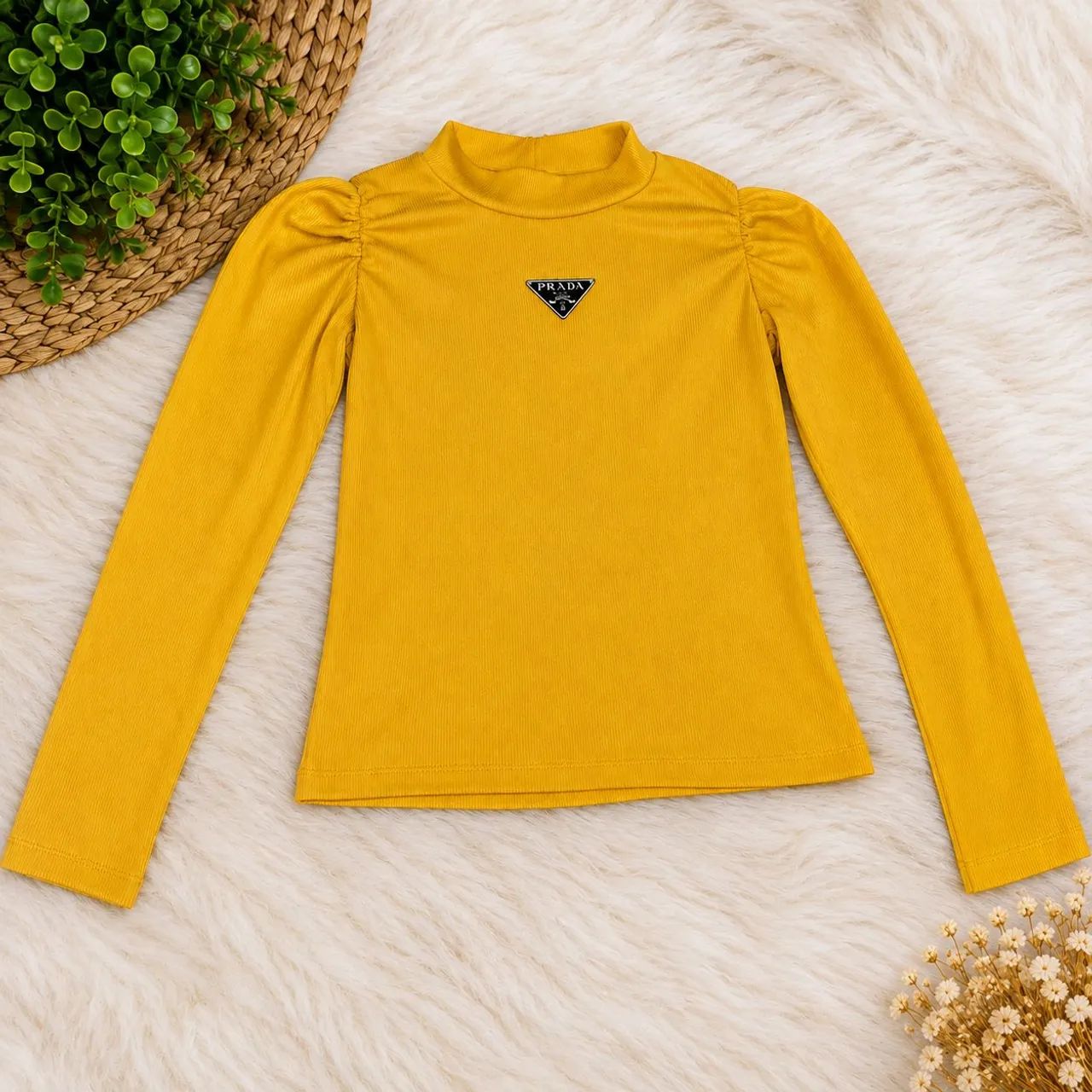 Camisa feminina, tudo um casaco 